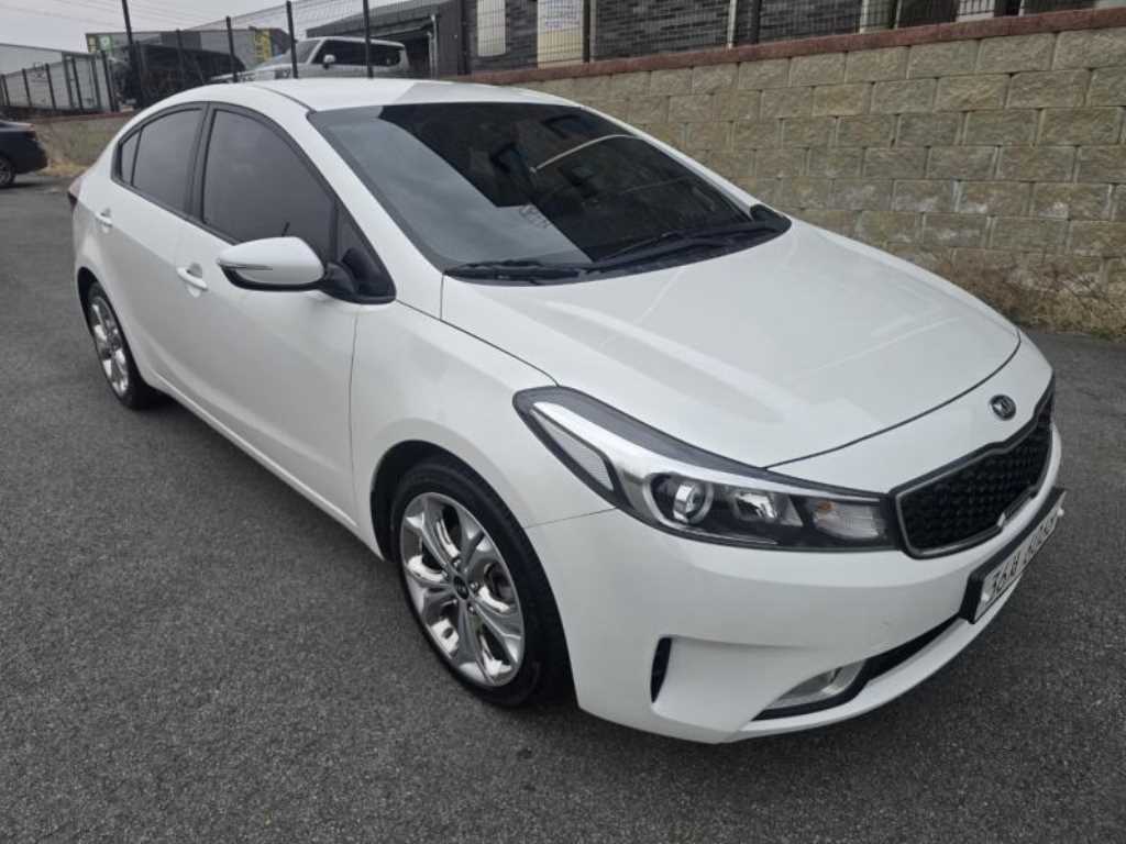 KIA K3 2017 - Importación desde Corea - HF Imports Iquique - Foto 18