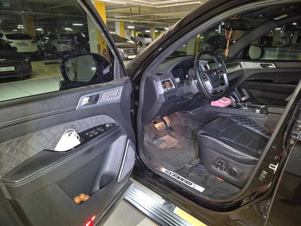 Ssangyong Rexton - Vista 7