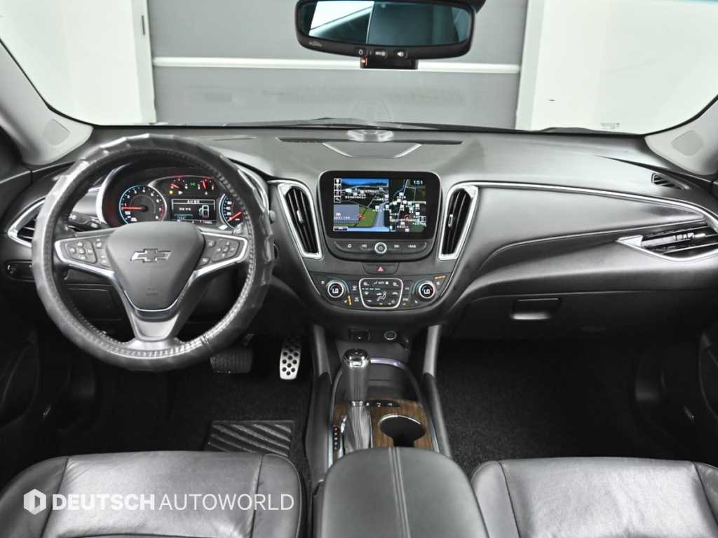 Chevrolet Malibu - Vista 7