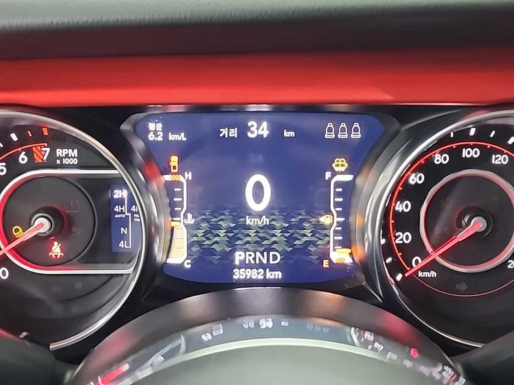 Jeep Gladiator - Vista 6