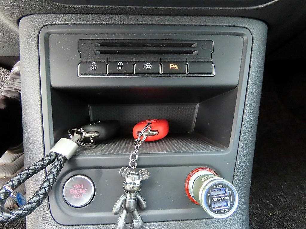 Volkswagen Tiguan 2015 Negro - Importación desde Corea - HF Imports Iquique - Foto 14