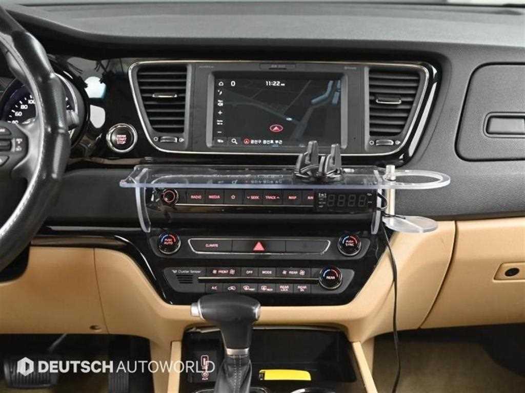 KIA Carnival 2019 Blanco - Importación desde Corea - HF Imports Iquique - Foto 14