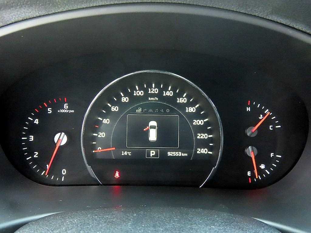 KIA Sorento - Vista 9