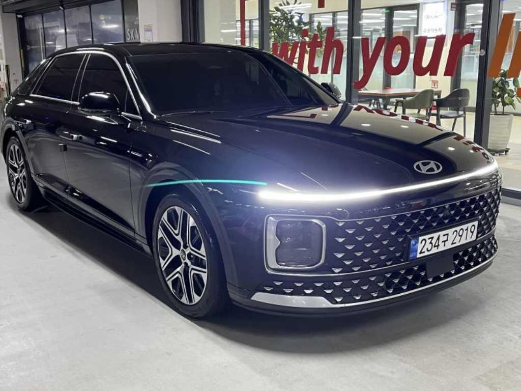 HYUNDAI Grandeur - Vista 2