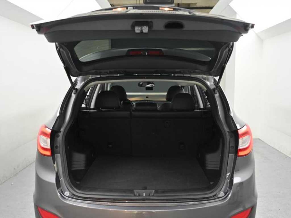 HYUNDAI Tucson 2015 Gris - Importación desde Corea - HF Imports Iquique - Foto 19