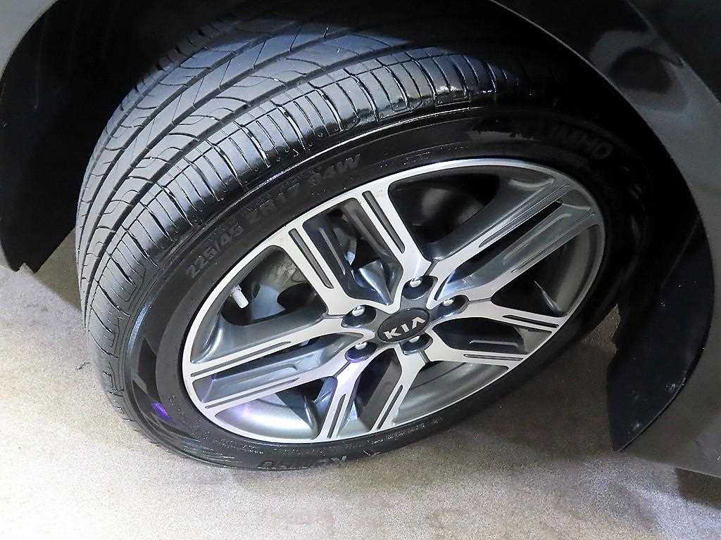 KIA K3 2020 Negro - Importación desde Corea - HF Imports Iquique - Foto 19