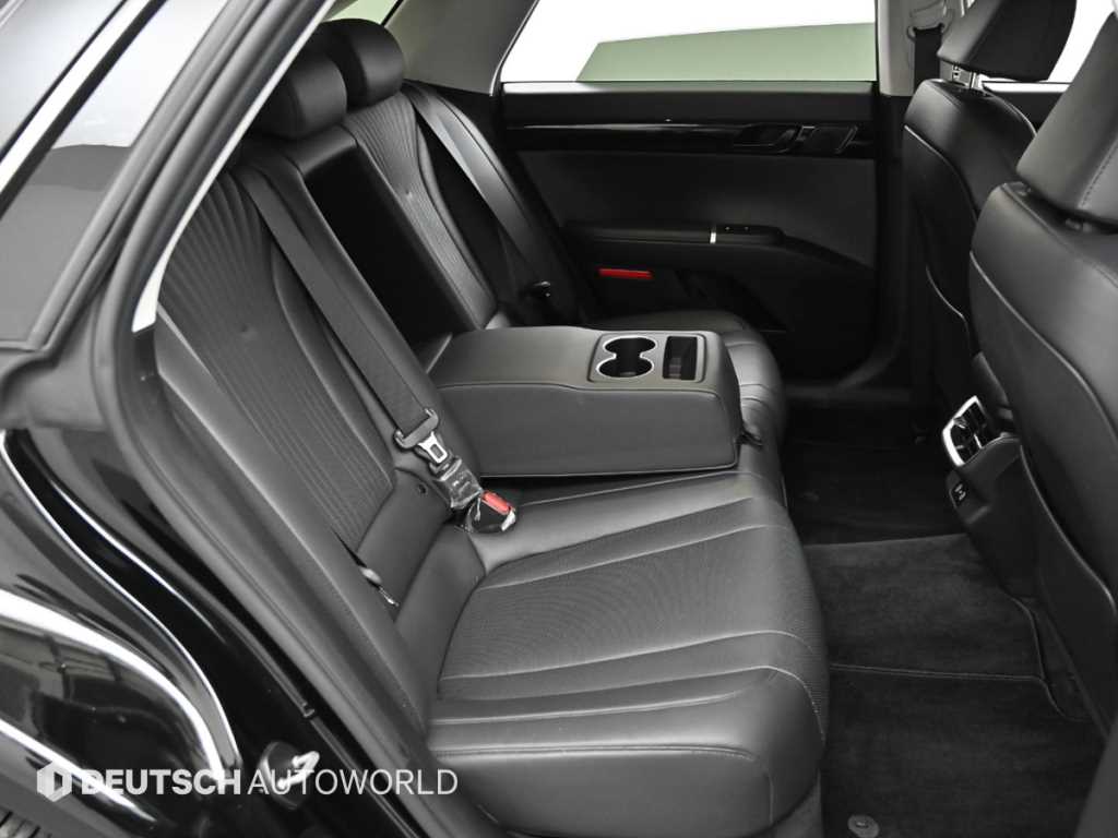 HYUNDAI Grandeur - Vista 12