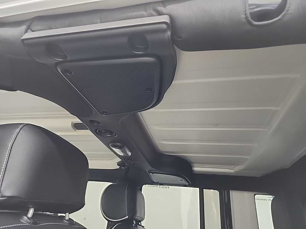 Jeep Wrangler 2017 Gris - Importación desde Corea - HF Imports Iquique - Foto 13