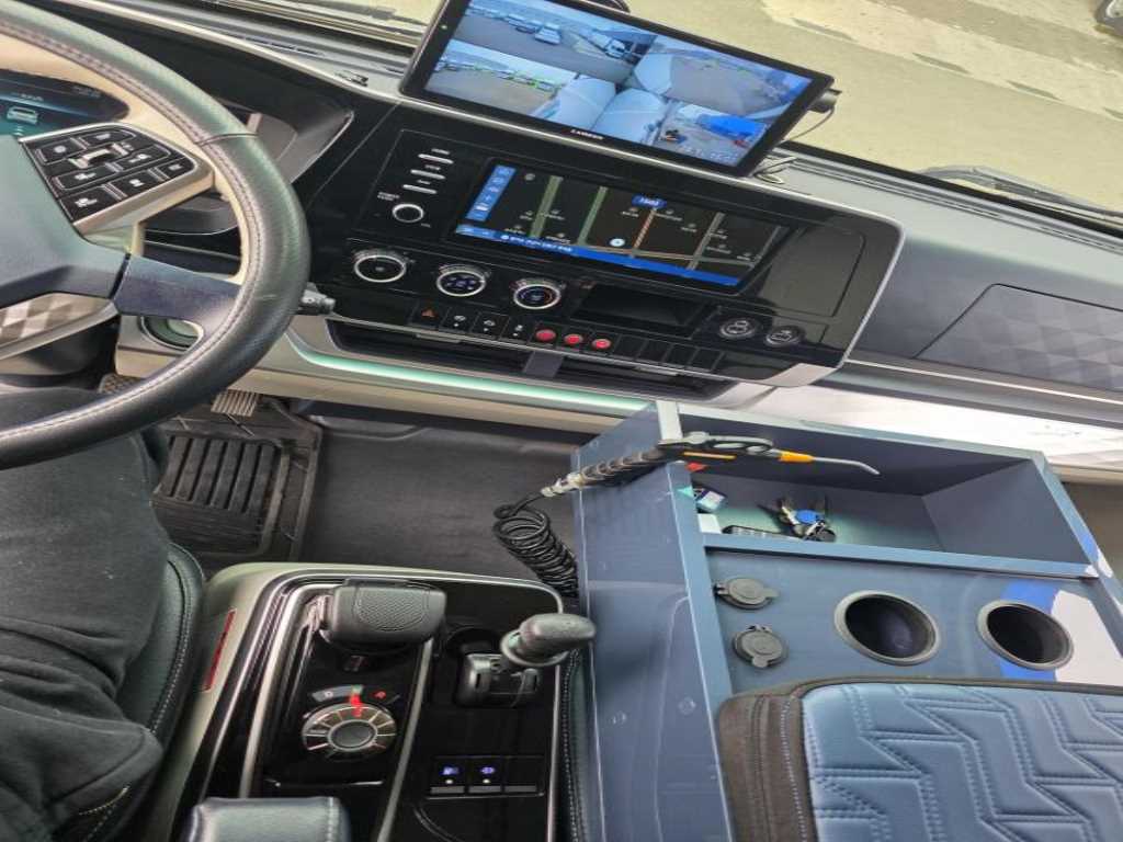 medium and large cargo truck 2025 Blanco - Importación desde Corea - HF Imports Iquique - Foto 14