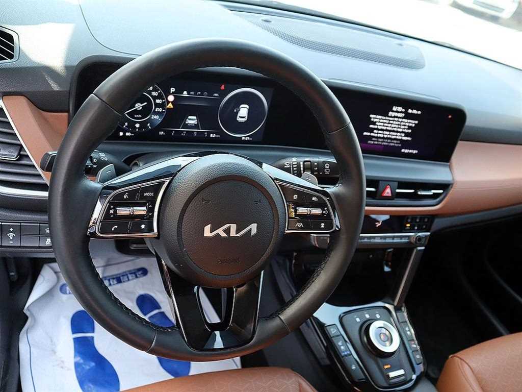 KIA Seltos - Vista 8