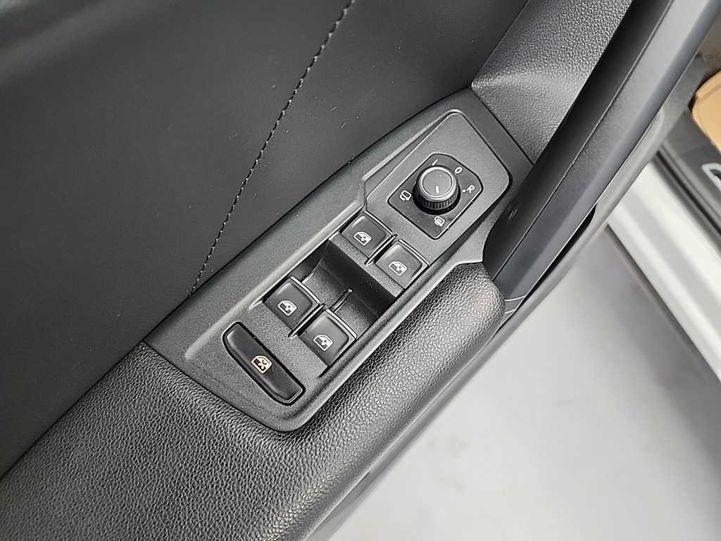 Volkswagen Tiguan 2020 Blanco - Importación desde Corea - HF Imports Iquique - Foto 19