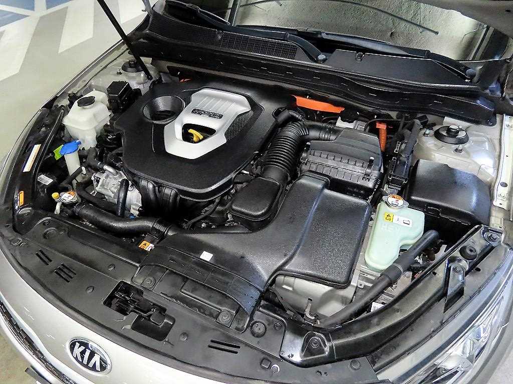 KIA K5 2013 Gris - Importación desde Corea - HF Imports Iquique - Foto 19