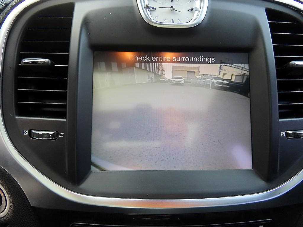 Chrysler 300C 2012 Plateado - Importación desde Corea - HF Imports Iquique - Foto 15