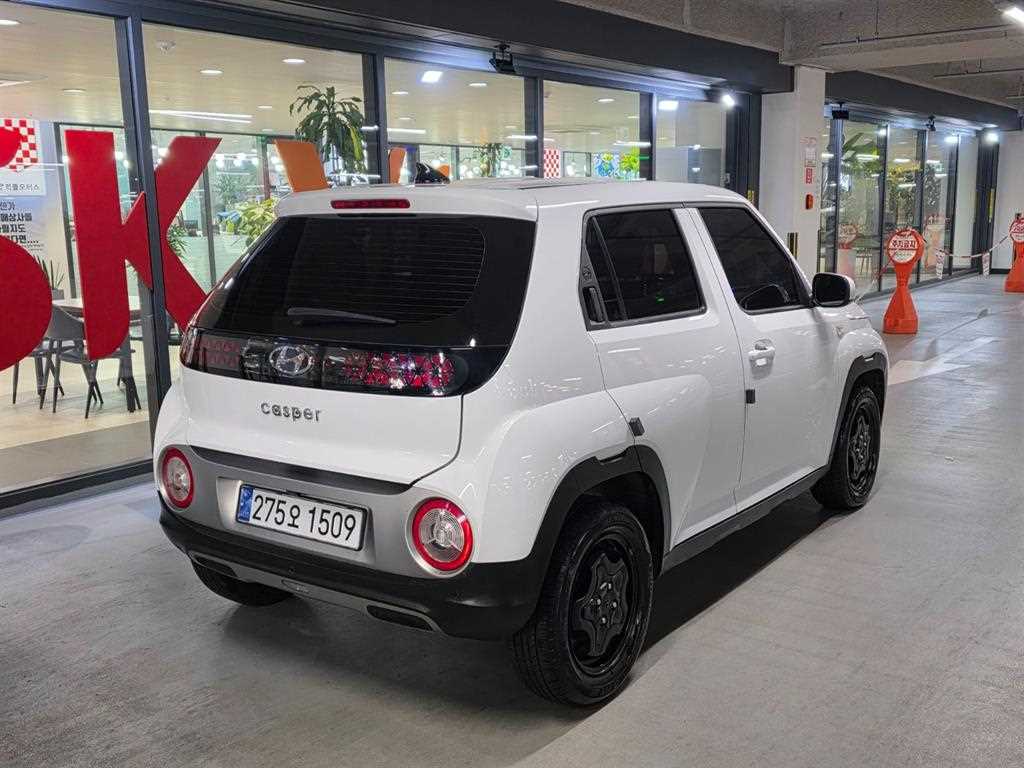 HYUNDAI Casper - Vista 4