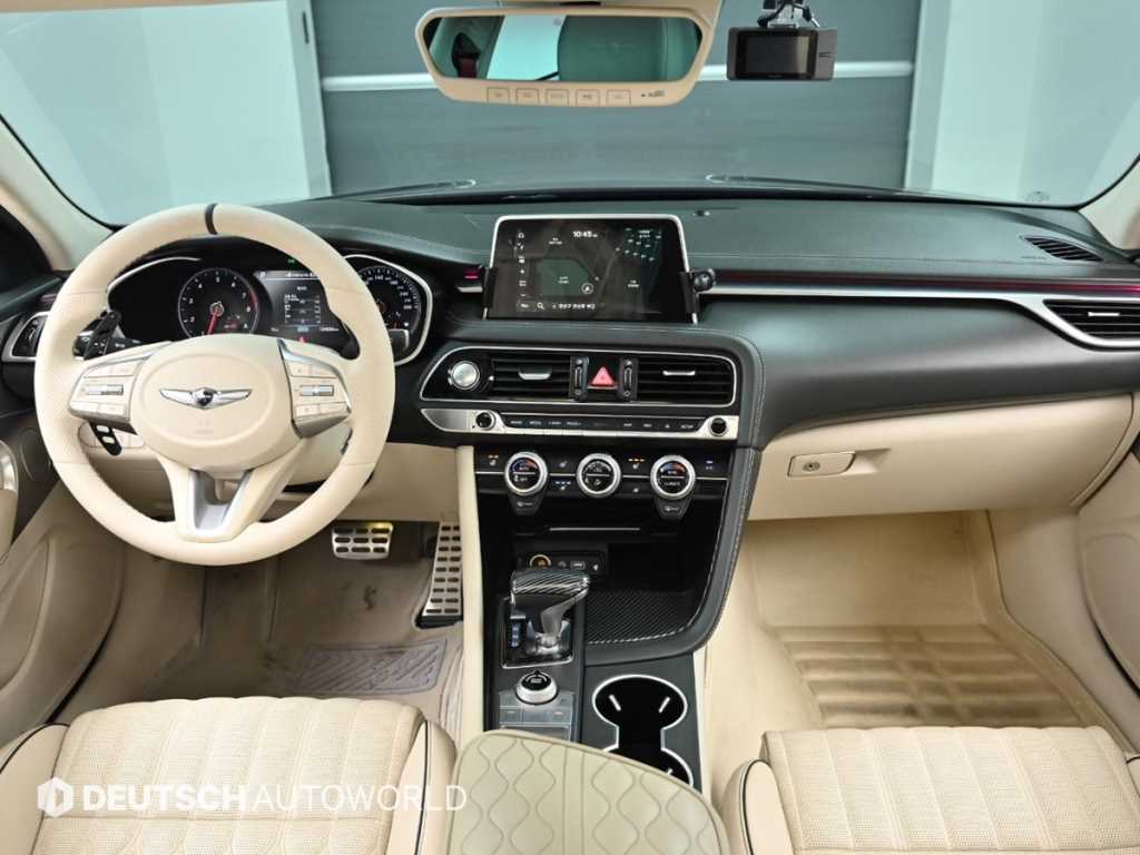 Genesis G70 - Vista 7