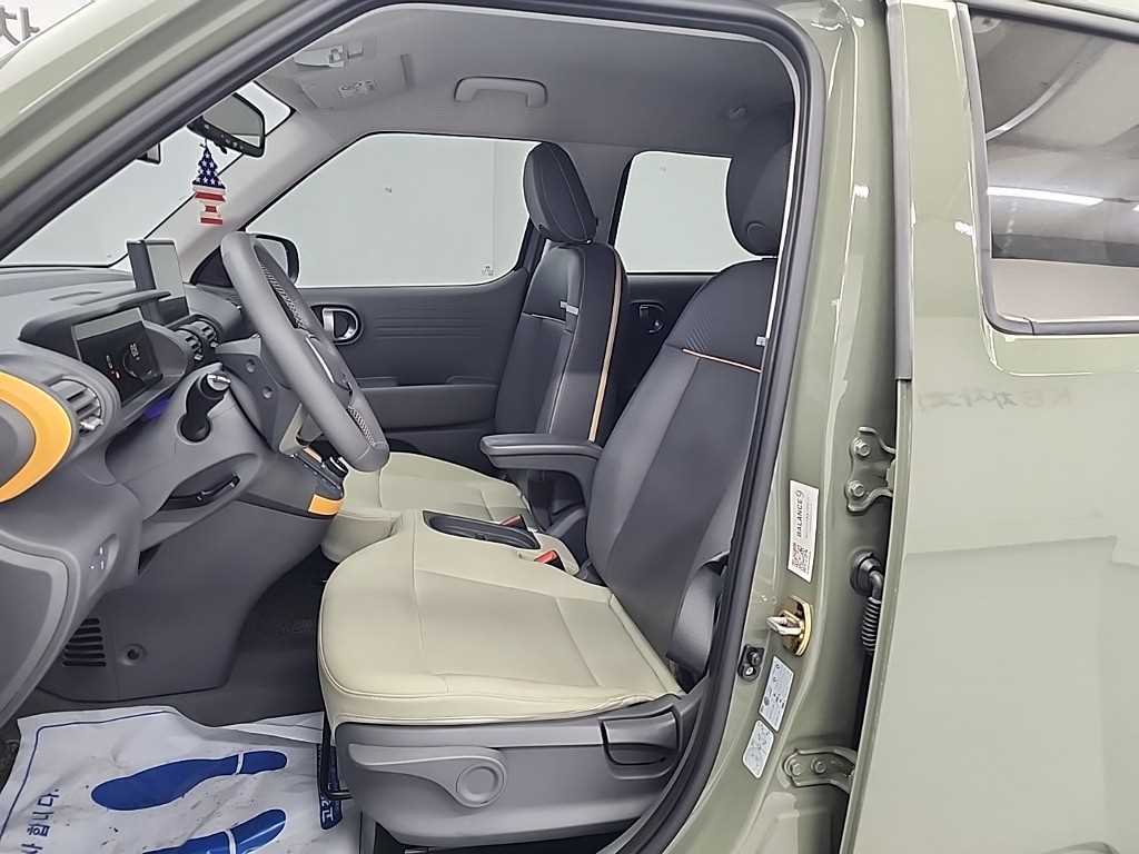 HYUNDAI Casper - Vista 11