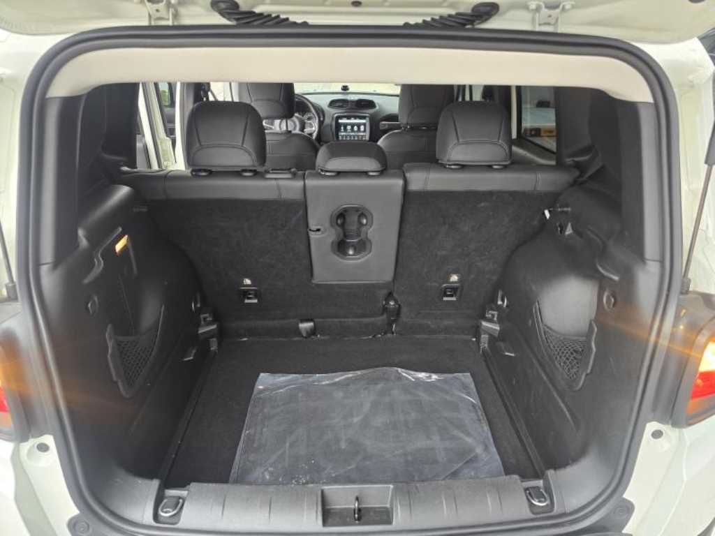 Jeep Renegade - Vista 9