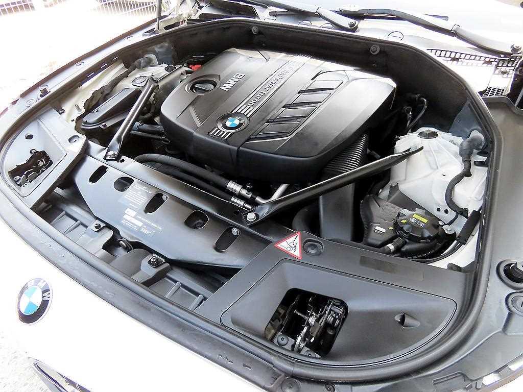 BMW Gran Turismo 2016 Blanco - Importación desde Corea - HF Imports Iquique - Foto 19