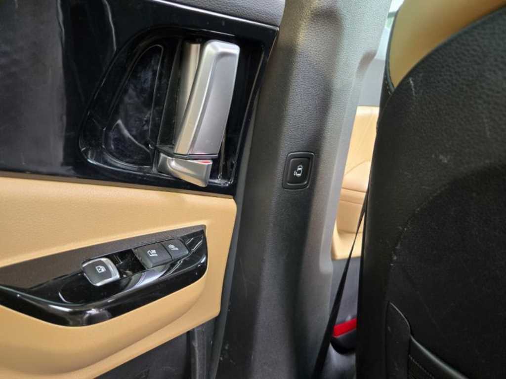 KIA Carnival 2022 Negro - Importación desde Corea - HF Imports Iquique - Foto 13