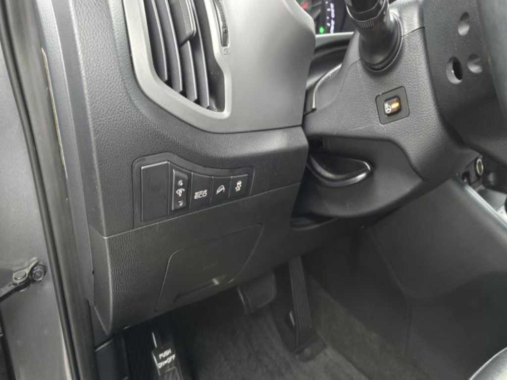 KIA Sportage - Vista 6