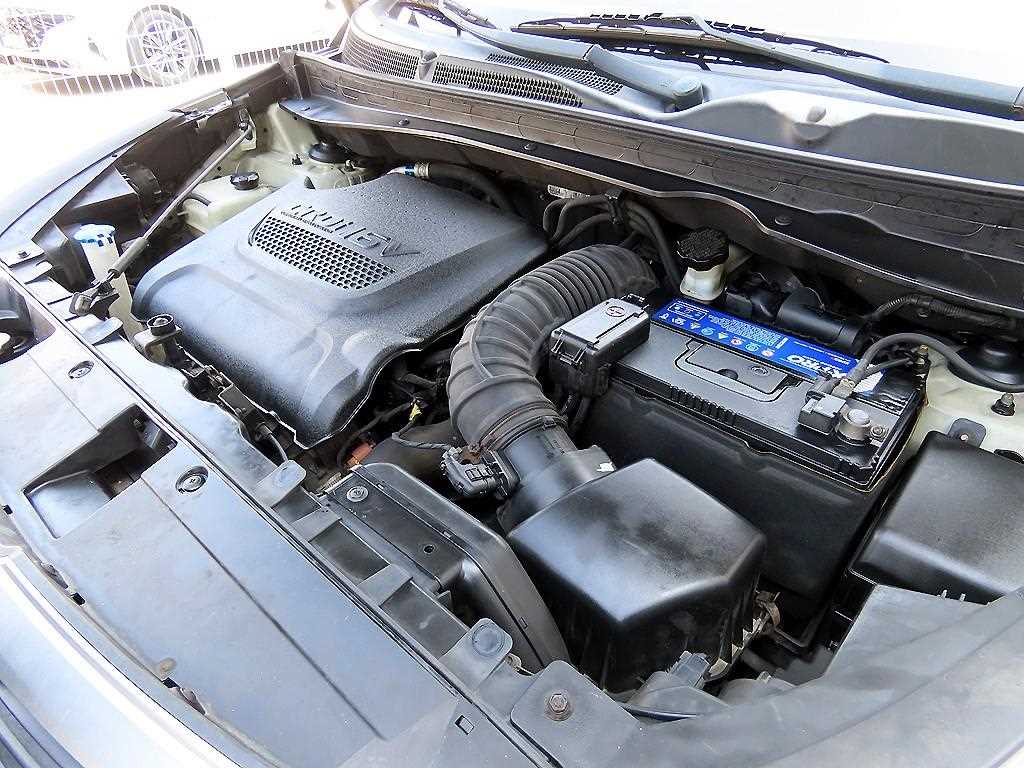 KIA Sportage 2011 Plateado - Importación desde Corea - HF Imports Iquique - Foto 19