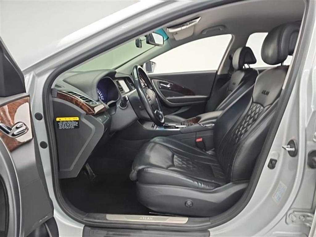 HYUNDAI Aslan 2016 Plateado - Importación desde Corea - HF Imports Iquique - Foto 19