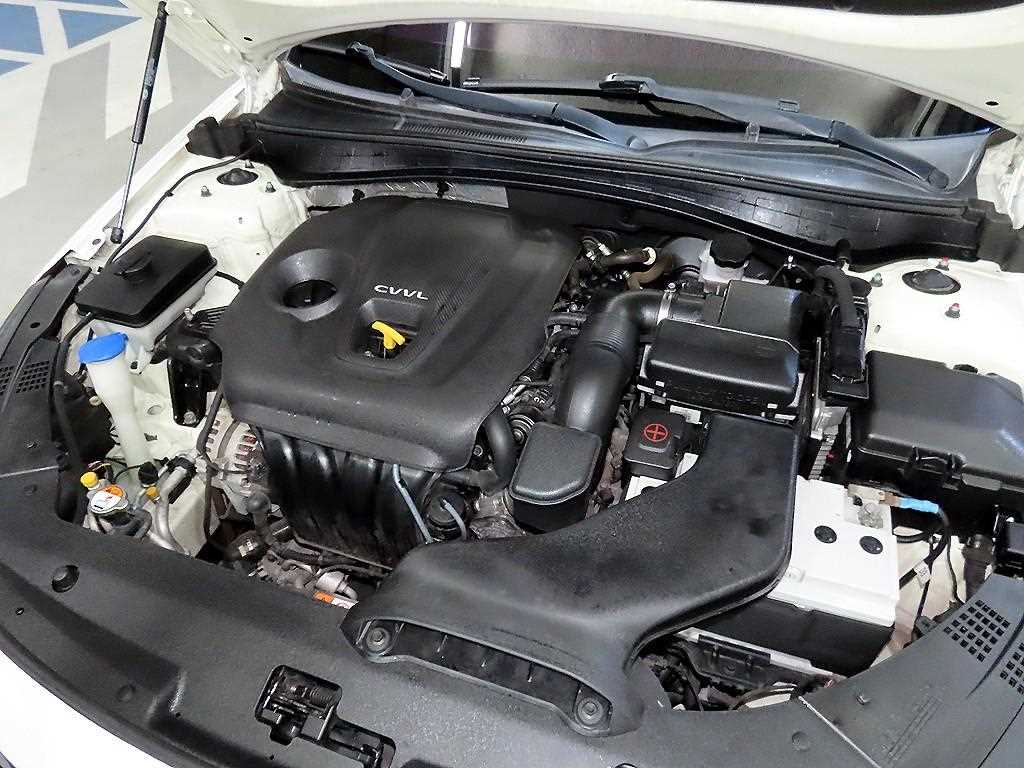 KIA K5 2016 Blanco - Importación desde Corea - HF Imports Iquique - Foto 18