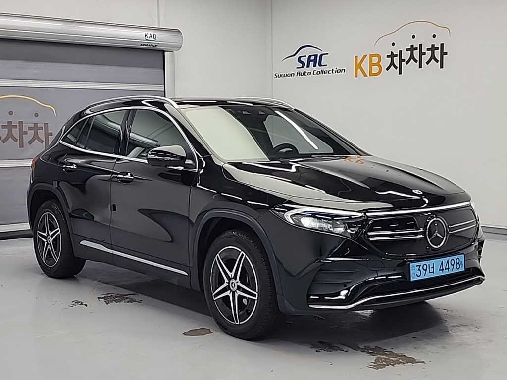 Mercedes Benz EQA - Vista 5