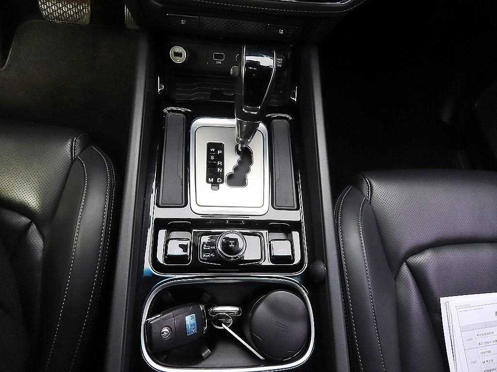 Ssangyong Rexton - Vista 10