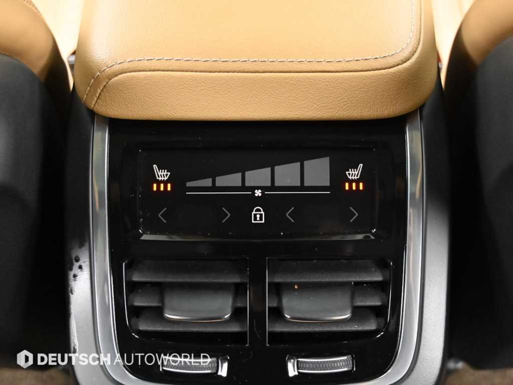 Volvo XC60 2021 Azul - Importación desde Corea - HF Imports Iquique - Foto 16