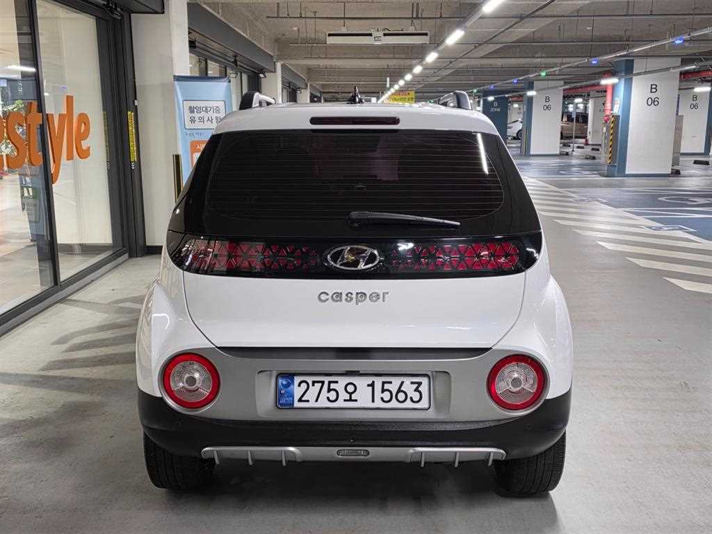 HYUNDAI Casper - Vista 5