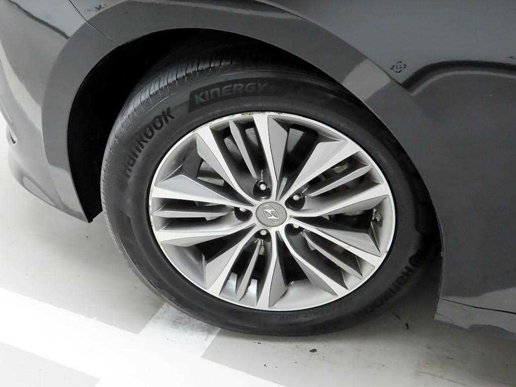 HYUNDAI Grandeur 2017 Negro - Importación desde Corea - HF Imports Iquique - Foto 19