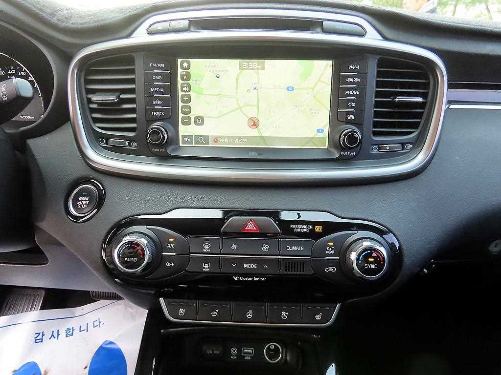 KIA Sorento - Vista 12