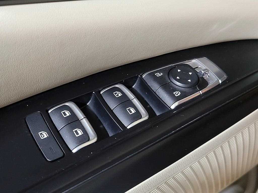 KIA Carnival 2023 Blanco - Importación desde Corea - HF Imports Iquique - Foto 13