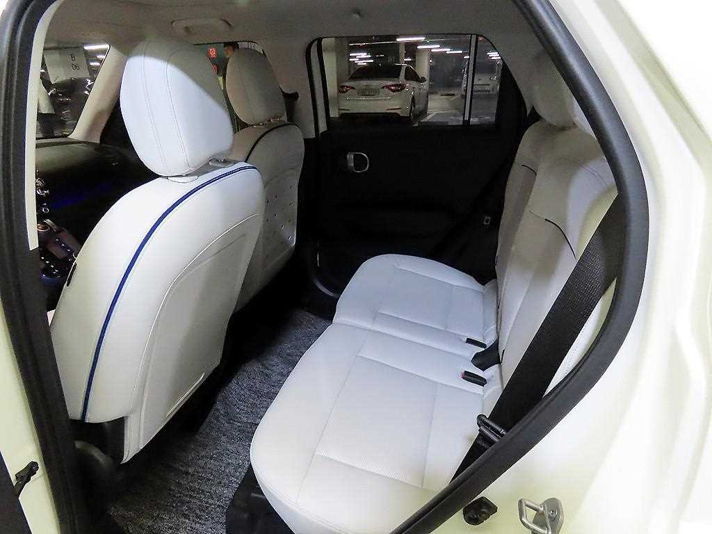 HYUNDAI Casper - Vista 7