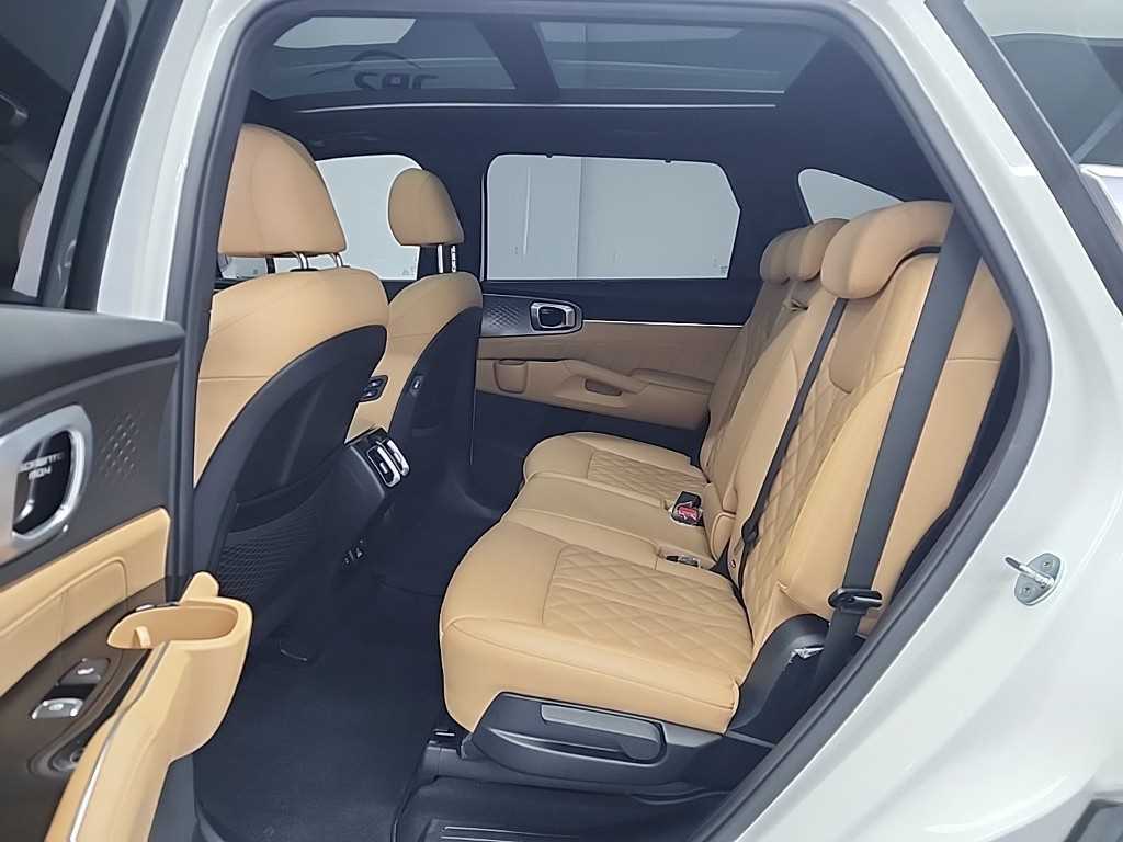 KIA Sorento - Vista 12