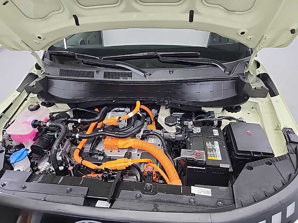 HYUNDAI Casper - Vista 5