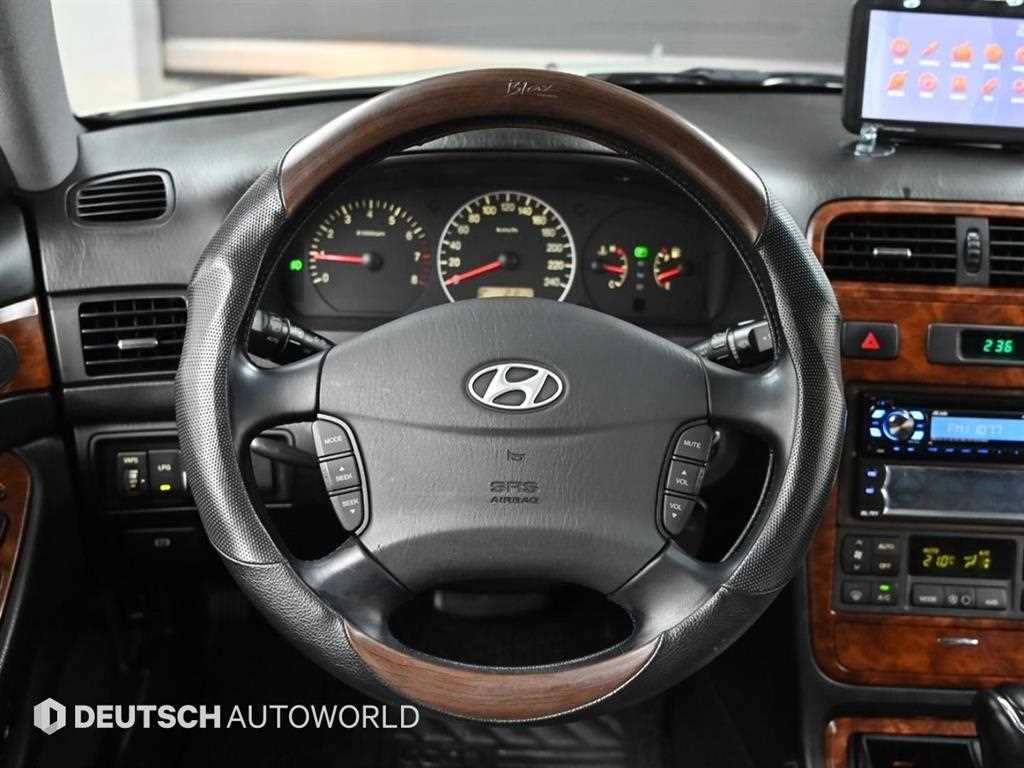 HYUNDAI Grandeur 2005 Blanco - Importación desde Corea - HF Imports Iquique - Foto 13