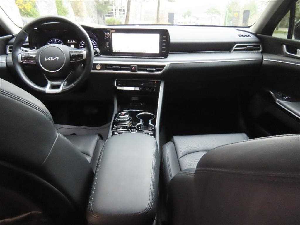 KIA K5 2022 Negro - Importación desde Corea - HF Imports Iquique - Foto 15