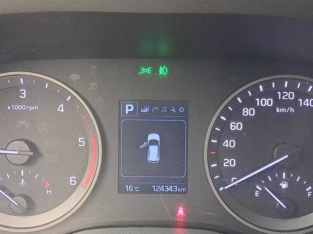 HYUNDAI Tucson - Vista 8