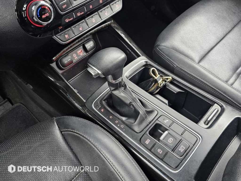 KIA Sorento - Vista 9