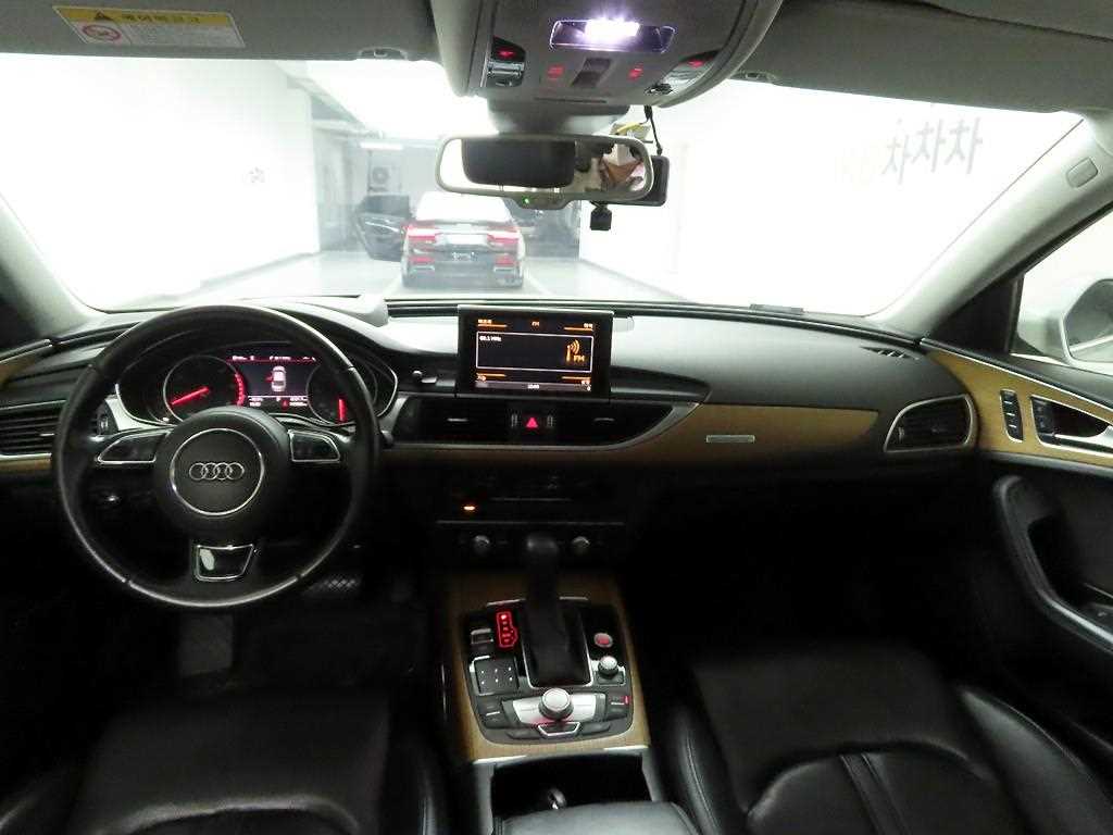 Audi A6 - Vista 6