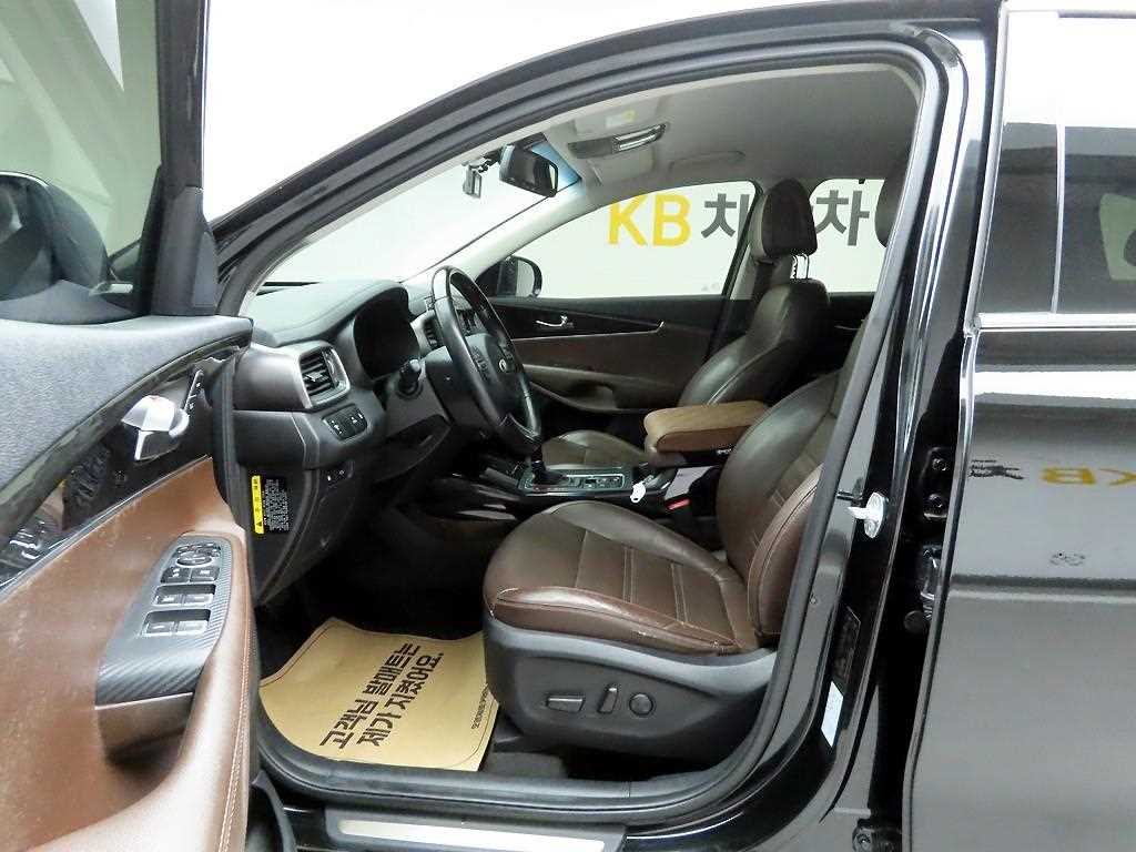 KIA Sorento - Vista 11