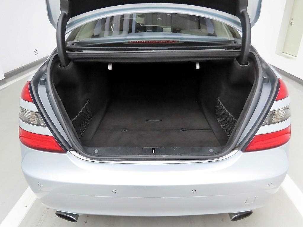 Mercedes Benz S Class - Vista 5