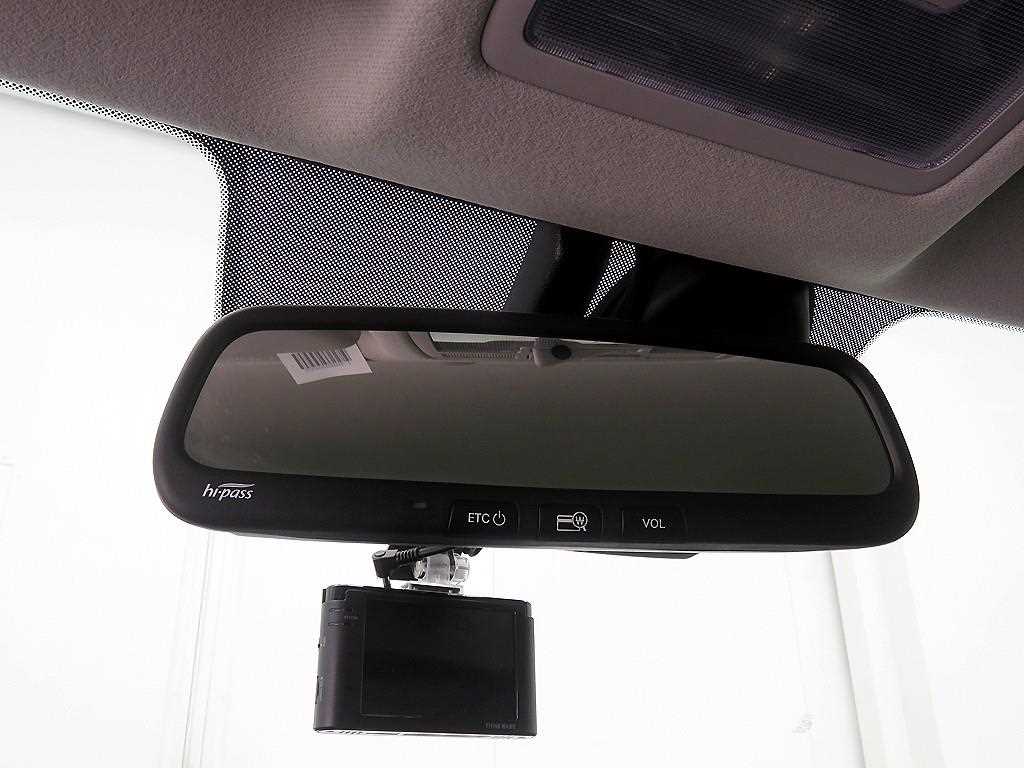 HYUNDAI Venue - Vista 12