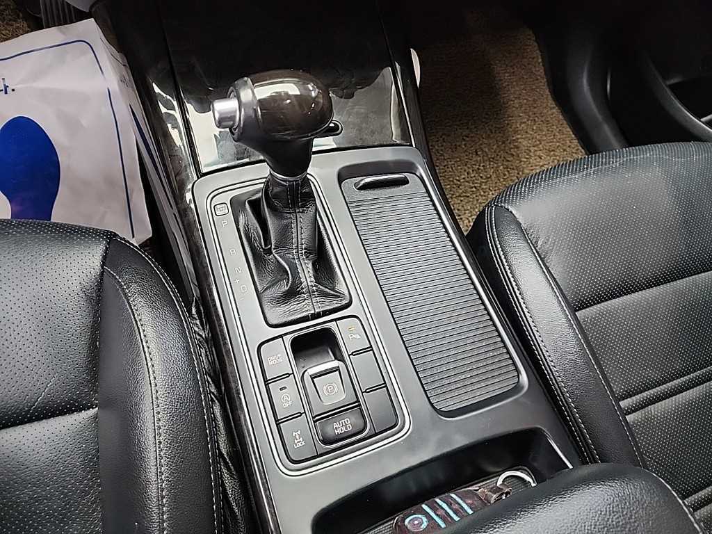 KIA Sorento - Vista 8