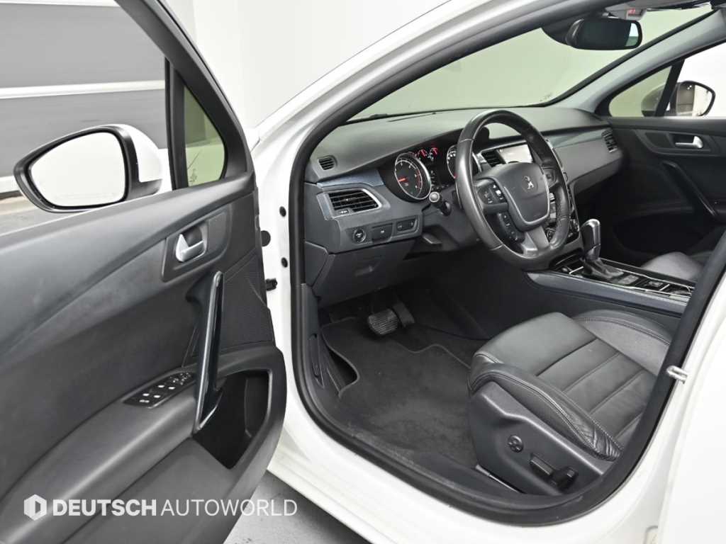 Peugeot 508 - Vista 11