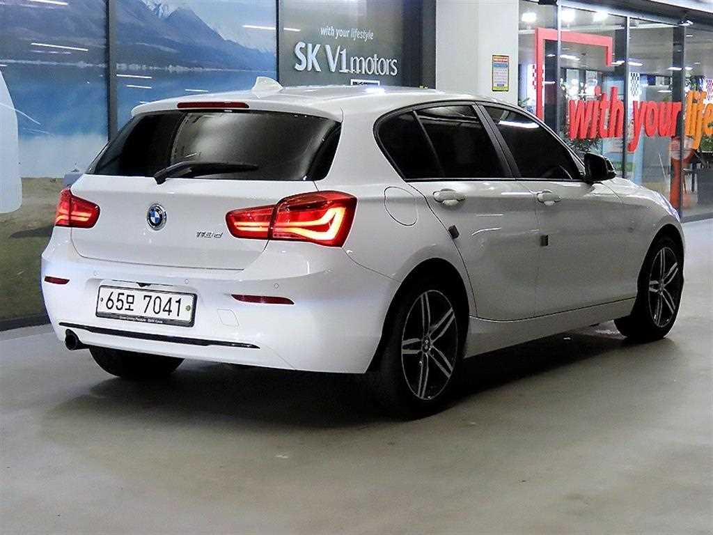 BMW 1 series - Vista 4