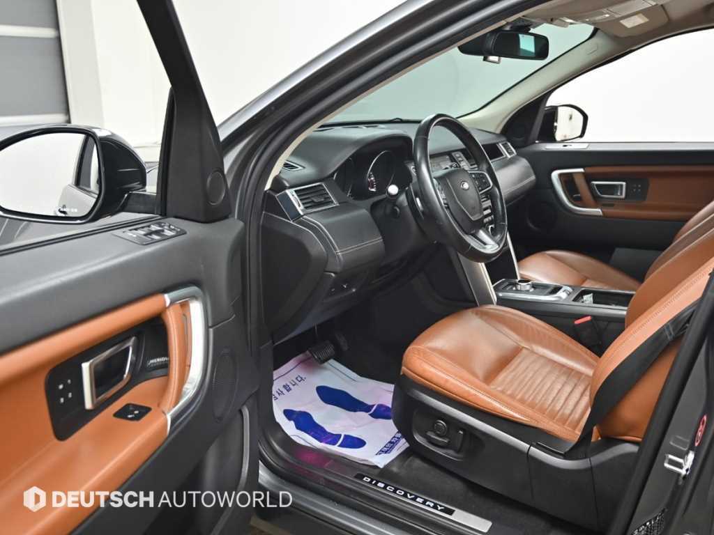 Land Rover Discovery Sports - Vista 11