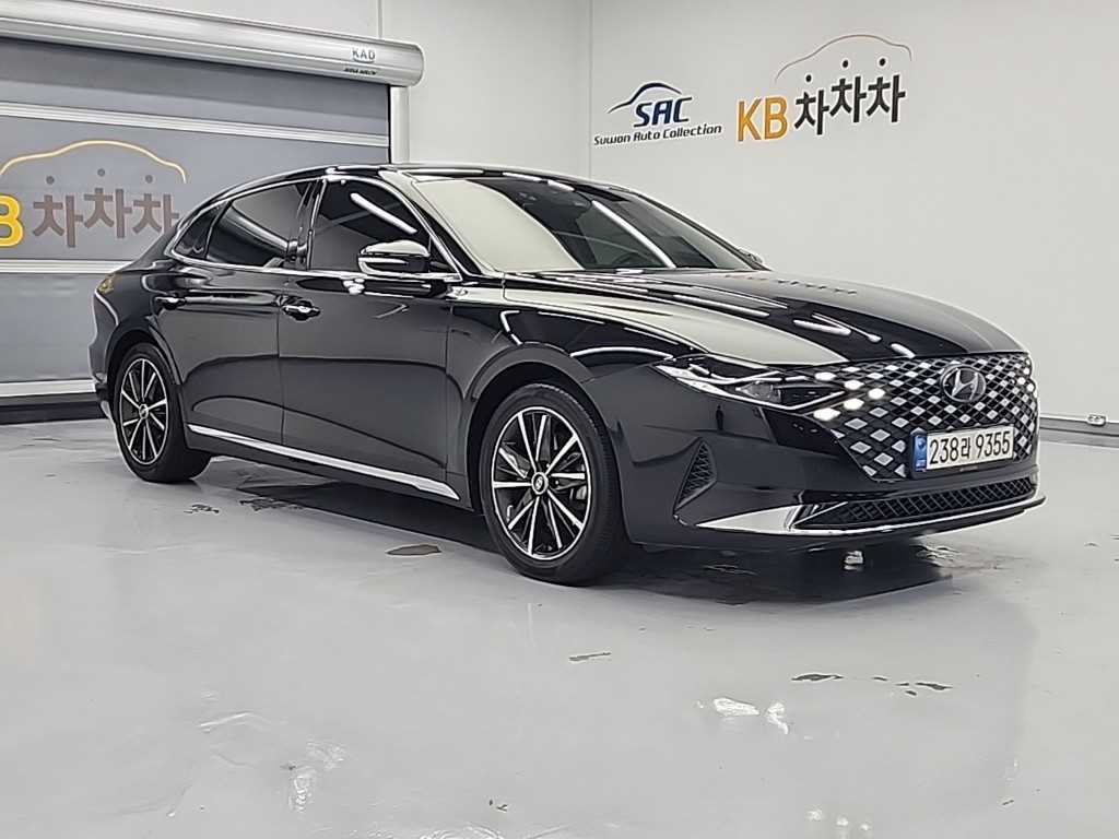 HYUNDAI Grandeur - Vista 4